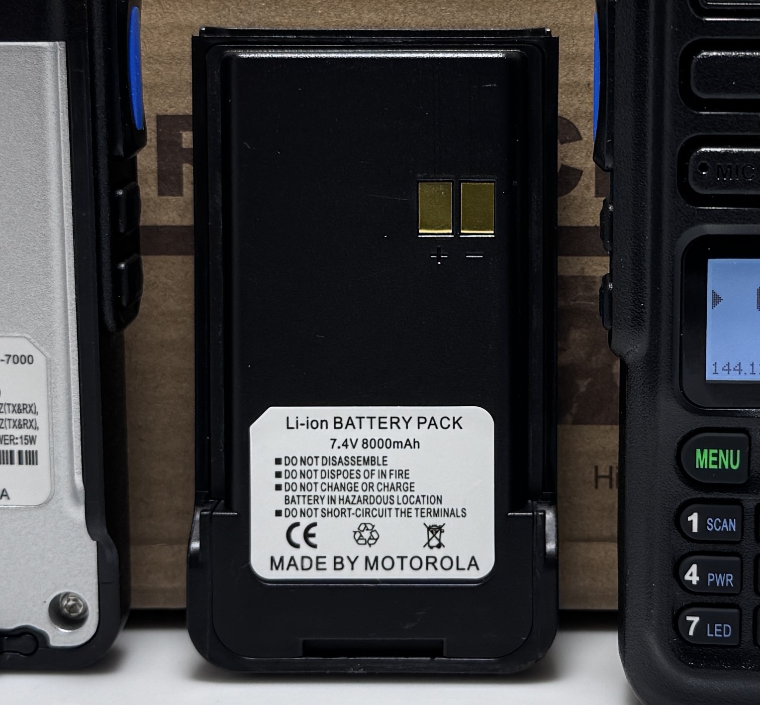 خرید فروش قیمت باتری اصلی بیسیم موتورولا CP-7000 سی پی 8000میلی آمپر