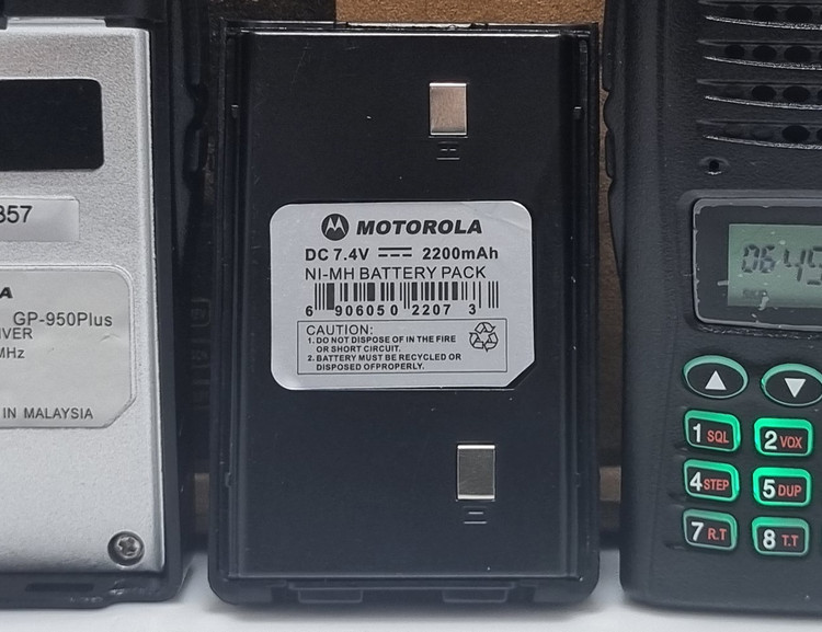 خرید فروش قیمت باتری اصلی بیسیم موتورولا GP-950 جی پی950 2200میلی آمپر